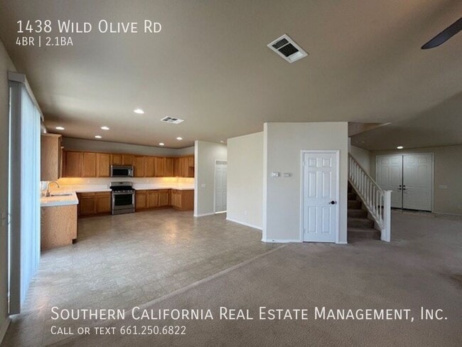 Building Photo - 1438 Wild Olive Rd