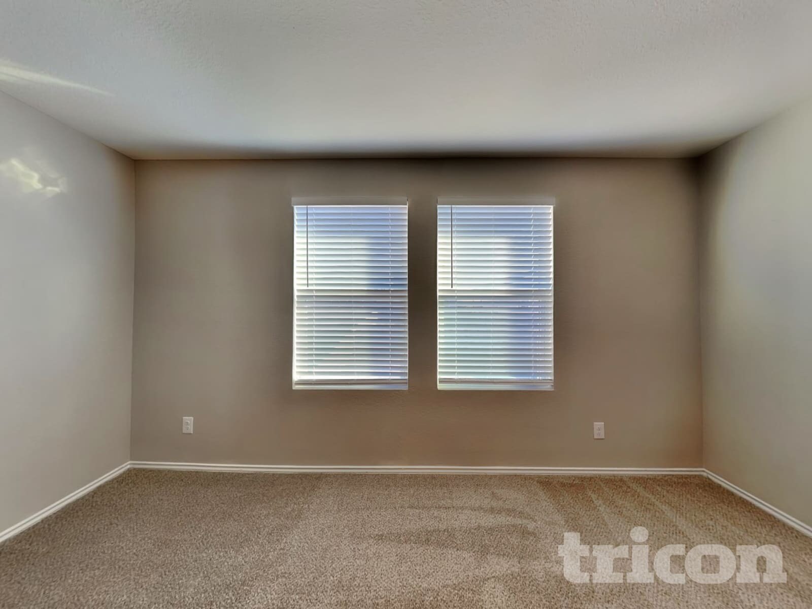 Building Photo - 5206 Winding Strm