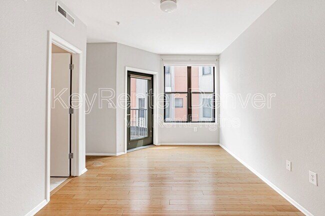 Building Photo - 3149 Blake St