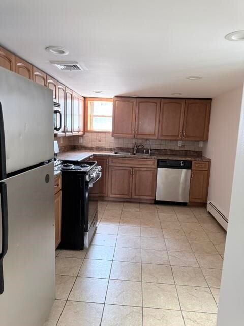 Building Photo - 85 Laidlaw Ave