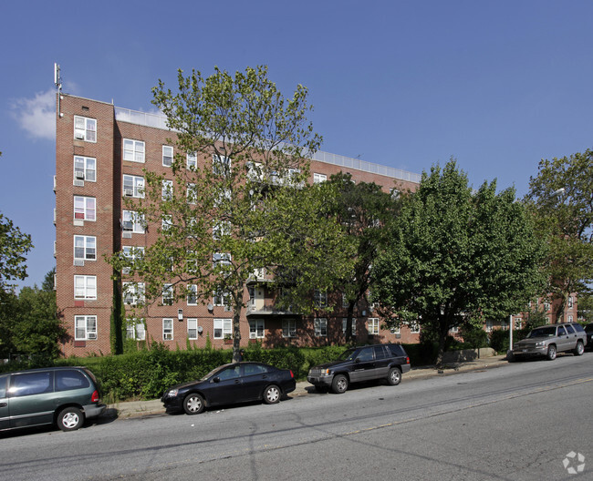 Building Photo - 220 Osgood Ave