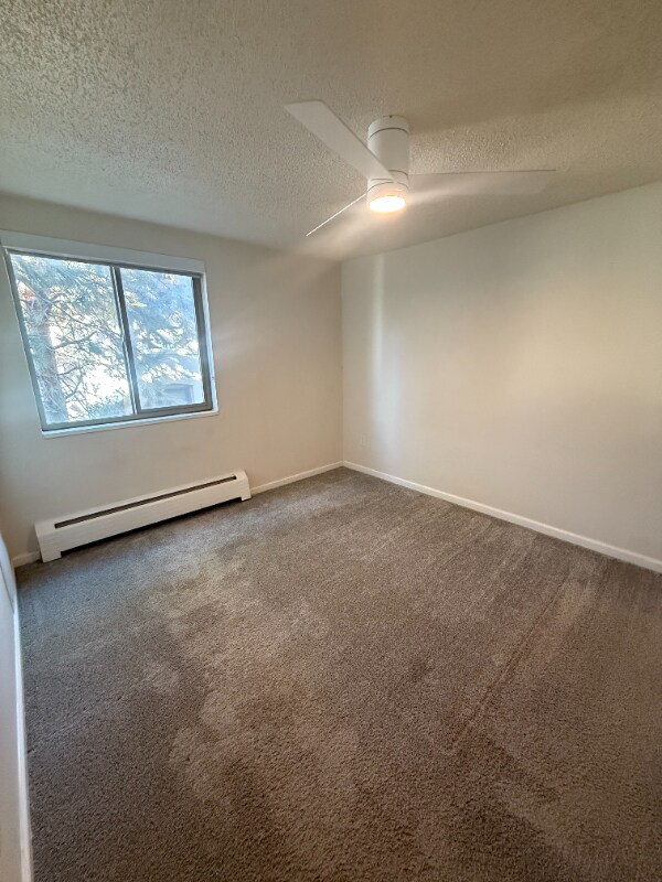 Building Photo - 331 Sherman St