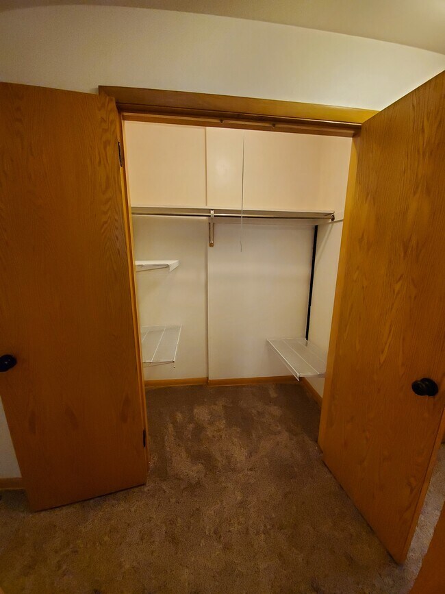 Building Photo - 4909 Ascot Ln