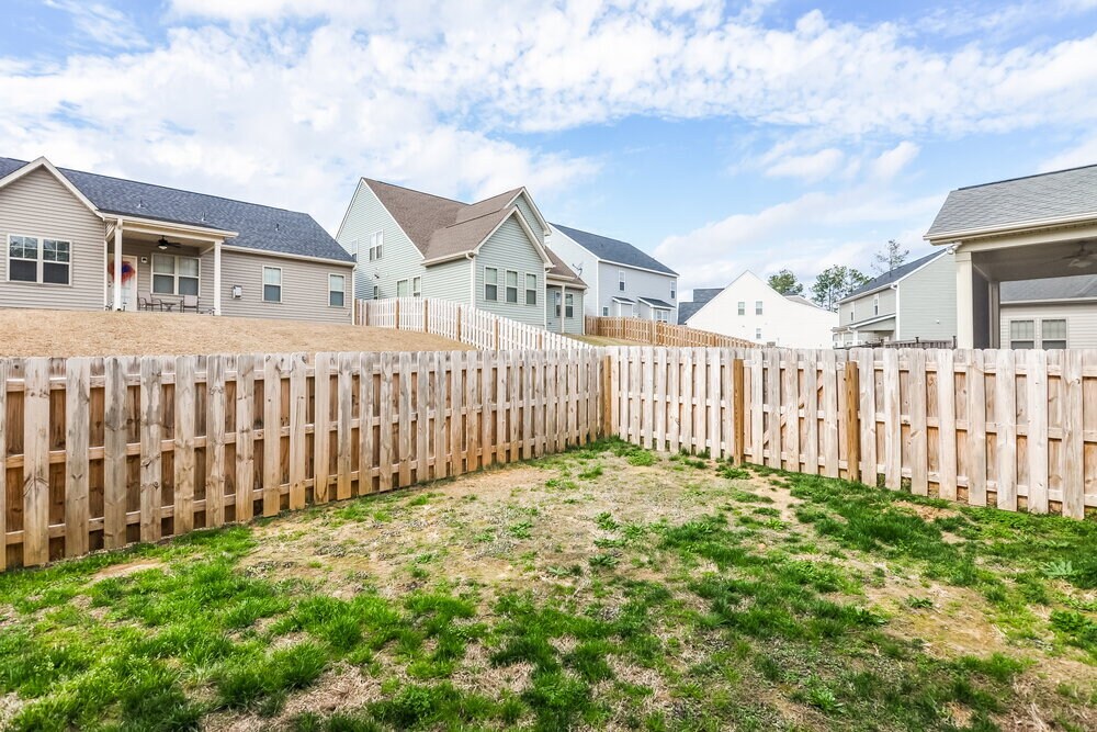 Building Photo - 205 Summerwind Plantation Dr