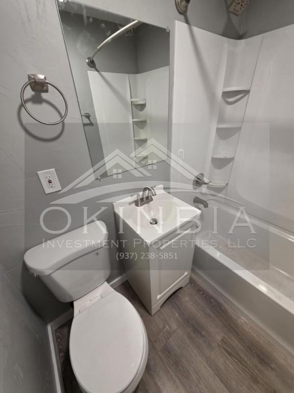 Building Photo - 323 Verona Rd