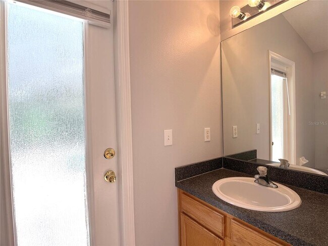 Building Photo - 287 Sandy Ridge Dr