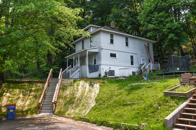 Building Photo - 311 Marcella Ave NW