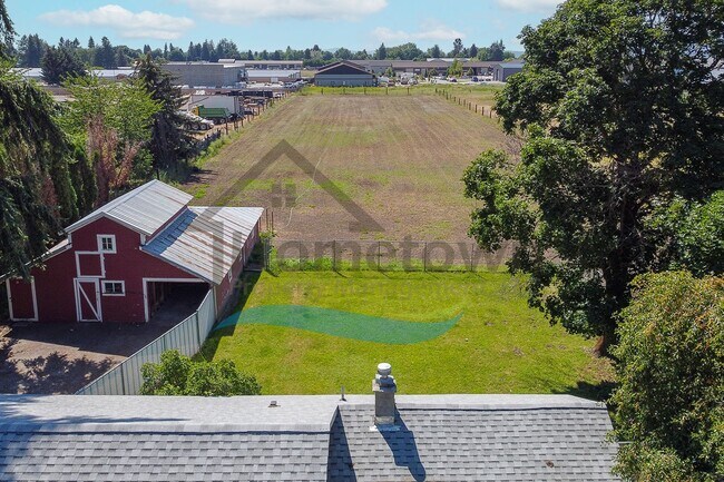 Building Photo - 9811 N Ramsey Rd