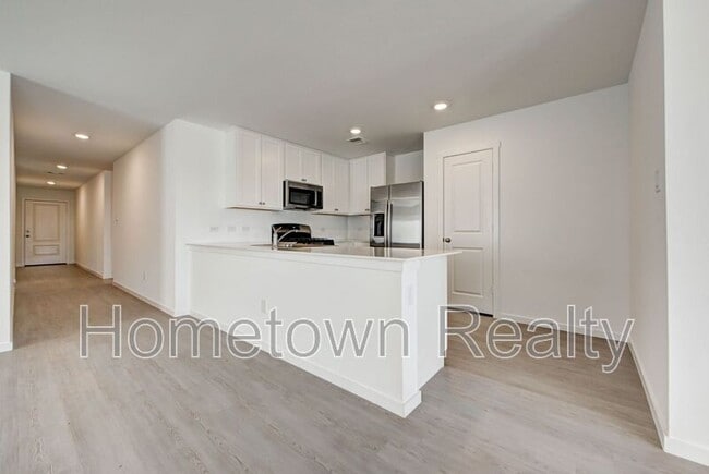 Building Photo - 9729 NW 124th St