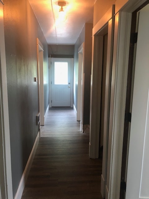 Building Photo - 1328 Mound St