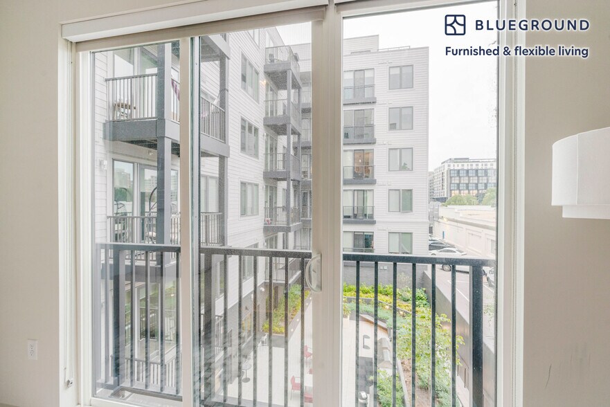 Building Photo - 60 I St SW