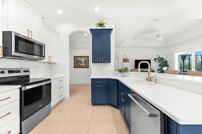 Building Photo - 936 Scherer Way