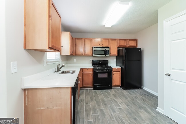 Building Photo - 4026 Shaded Oasis Ln