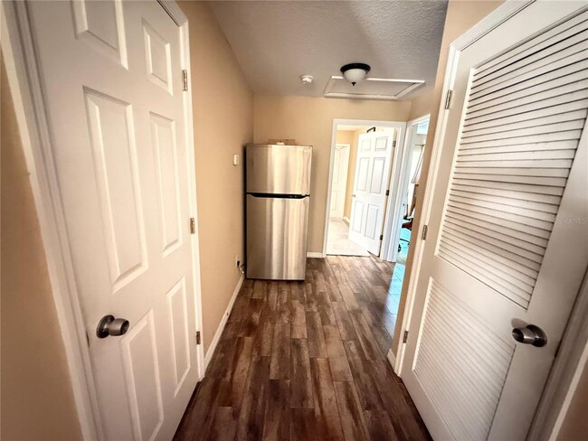 Building Photo - 8006 N 10th St