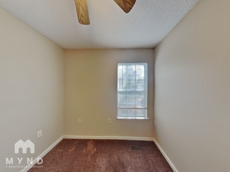 Building Photo - 202 Jubilee Dr