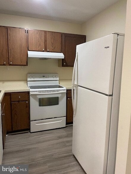 Building Photo - 304 Christopher Pl