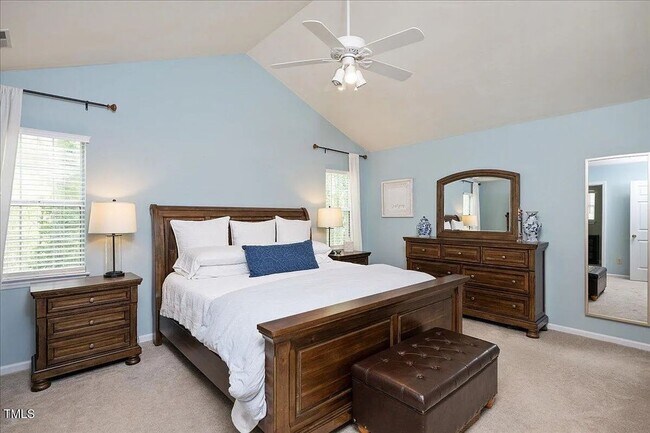 Building Photo - 3 Bedroom Home in Heart of Raleigh!
