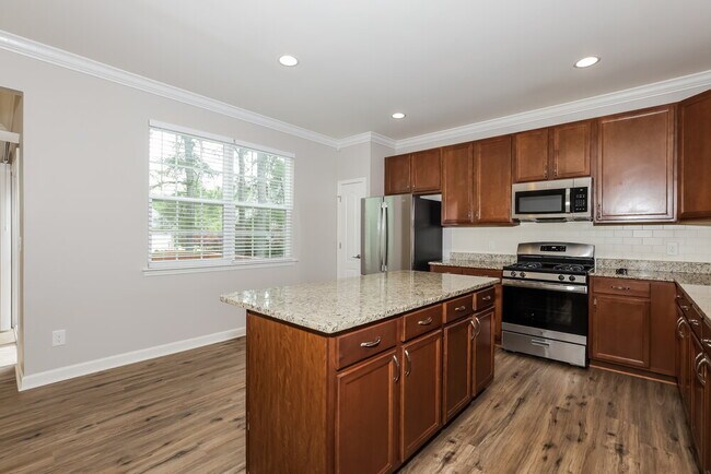 Building Photo - 1205 Heritage Links Dr