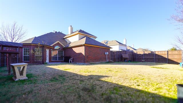 Building Photo - 912 Chestnut Ct