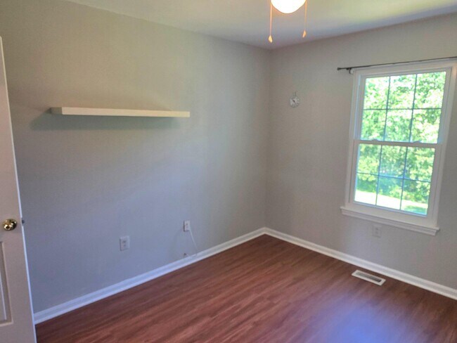 Building Photo - 4686 Joanna Ct