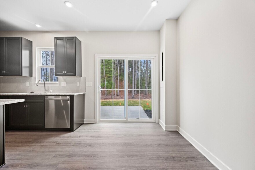Building Photo - 10916 Genito Sq Dr