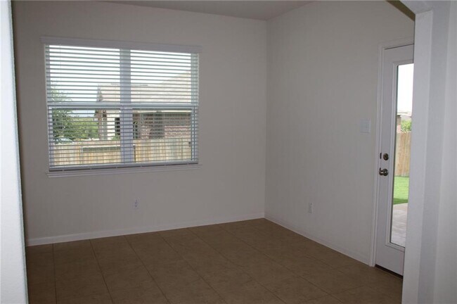 Building Photo - 13525 Franklin Pierce Cv