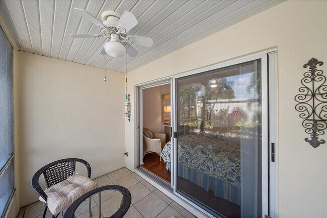 Building Photo - 425 Cerromar Terrace