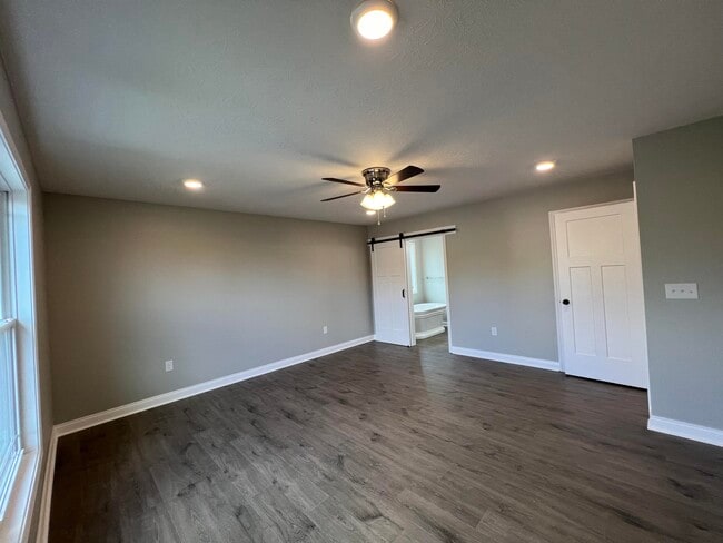 Building Photo - 309 Gallahadion Ct