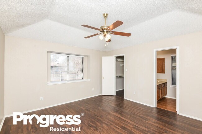 Building Photo - 6436 Peggy Dr