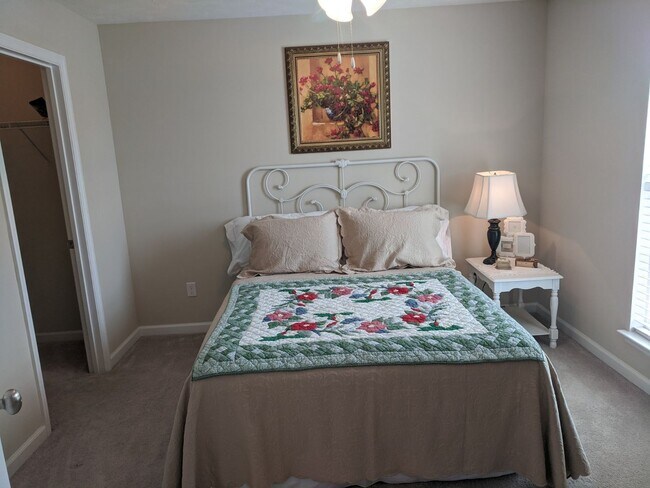 Primary Photo - 150 Bobwhite Dr