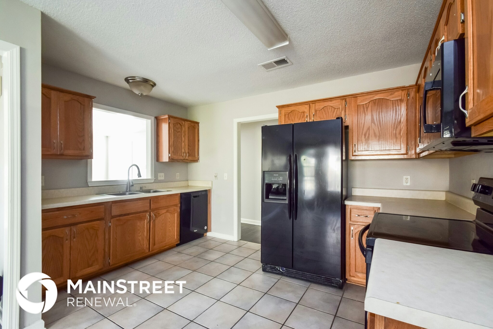 Building Photo - 8306 Red Creek Dr