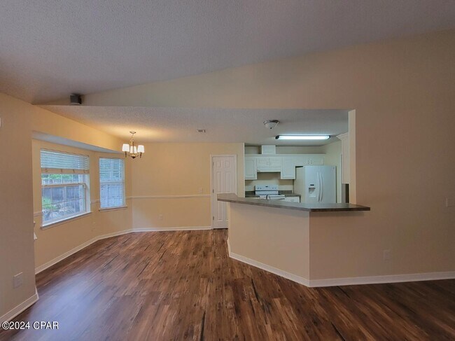 Building Photo - 6967 Raburn Rd