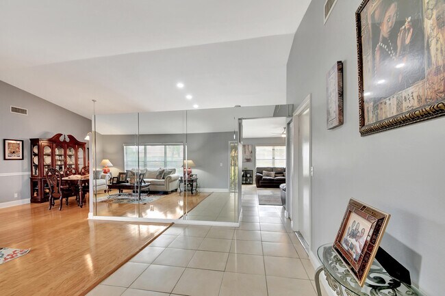 Building Photo - 5391 Alta Way