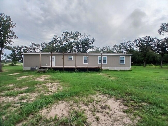Building Photo - 7070 FM1115