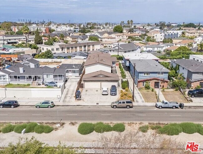 Building Photo - 1601 Torrance Blvd