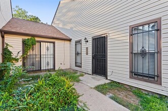 Building Photo - 1507 Gailbrook Ln