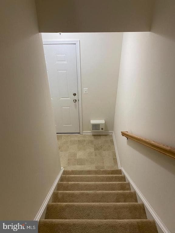 Building Photo - 9543 Center St