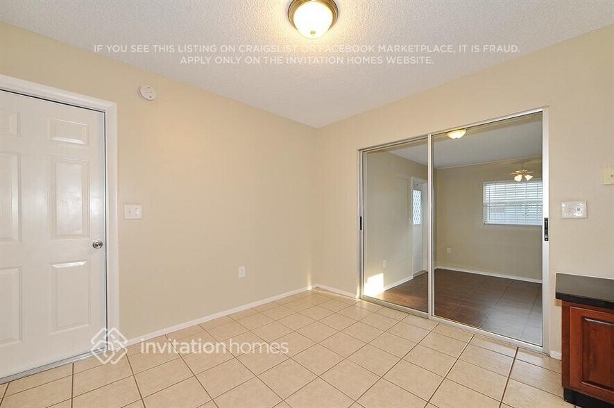 Building Photo - 312 48th St W