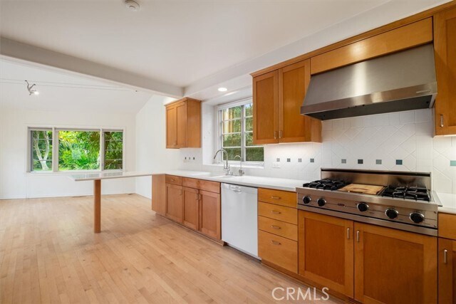 Building Photo - 14052 Davana Terrace