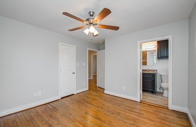 Building Photo - 1417 Longhorn Dr