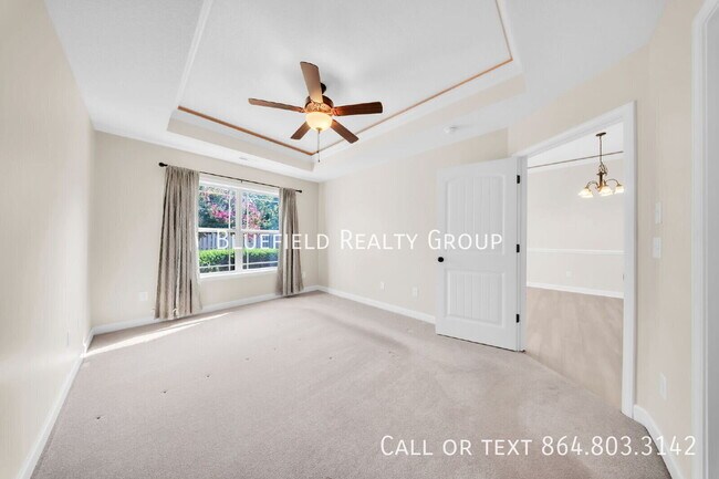 Building Photo - 562 Wesberry Cir