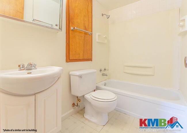 Building Photo - 115 Southview Dr