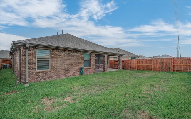 Building Photo - 3507 Telford Ln