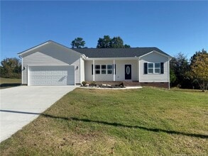 Building Photo - 2935 Cornell Dr