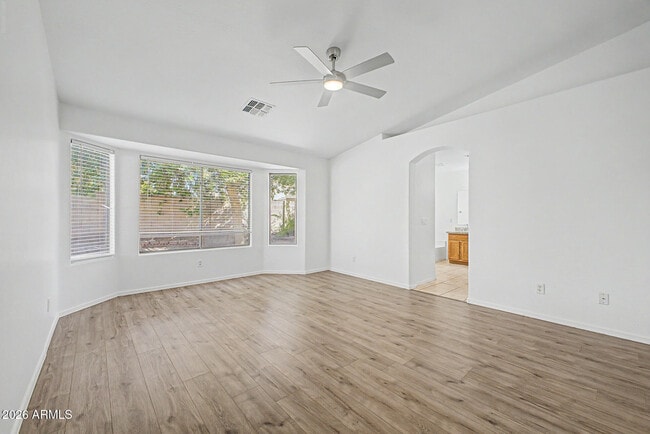 Building Photo - 9631 W Kirby Ave