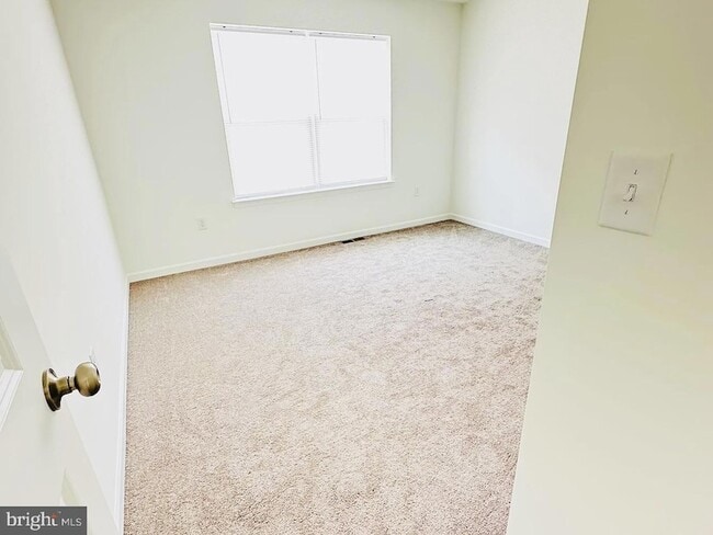 Building Photo - 122 Copperleaf Dr