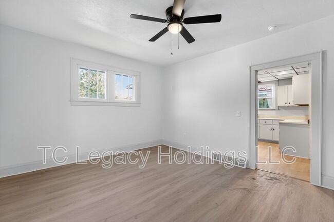 Building Photo - 316 Harrison St