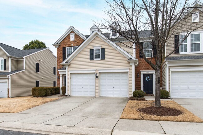 Building Photo - Cozy 3BR Townhouse in Glenwood Crossing!
