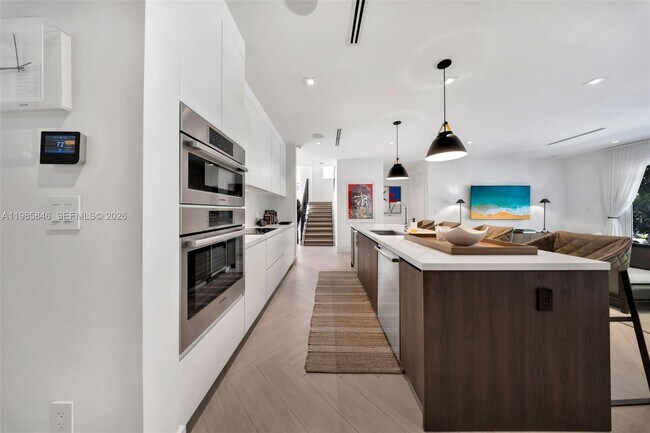 Building Photo - 3510 Segovia St