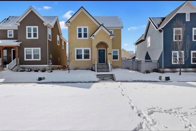 Building Photo - Great Daybreak Home Available!